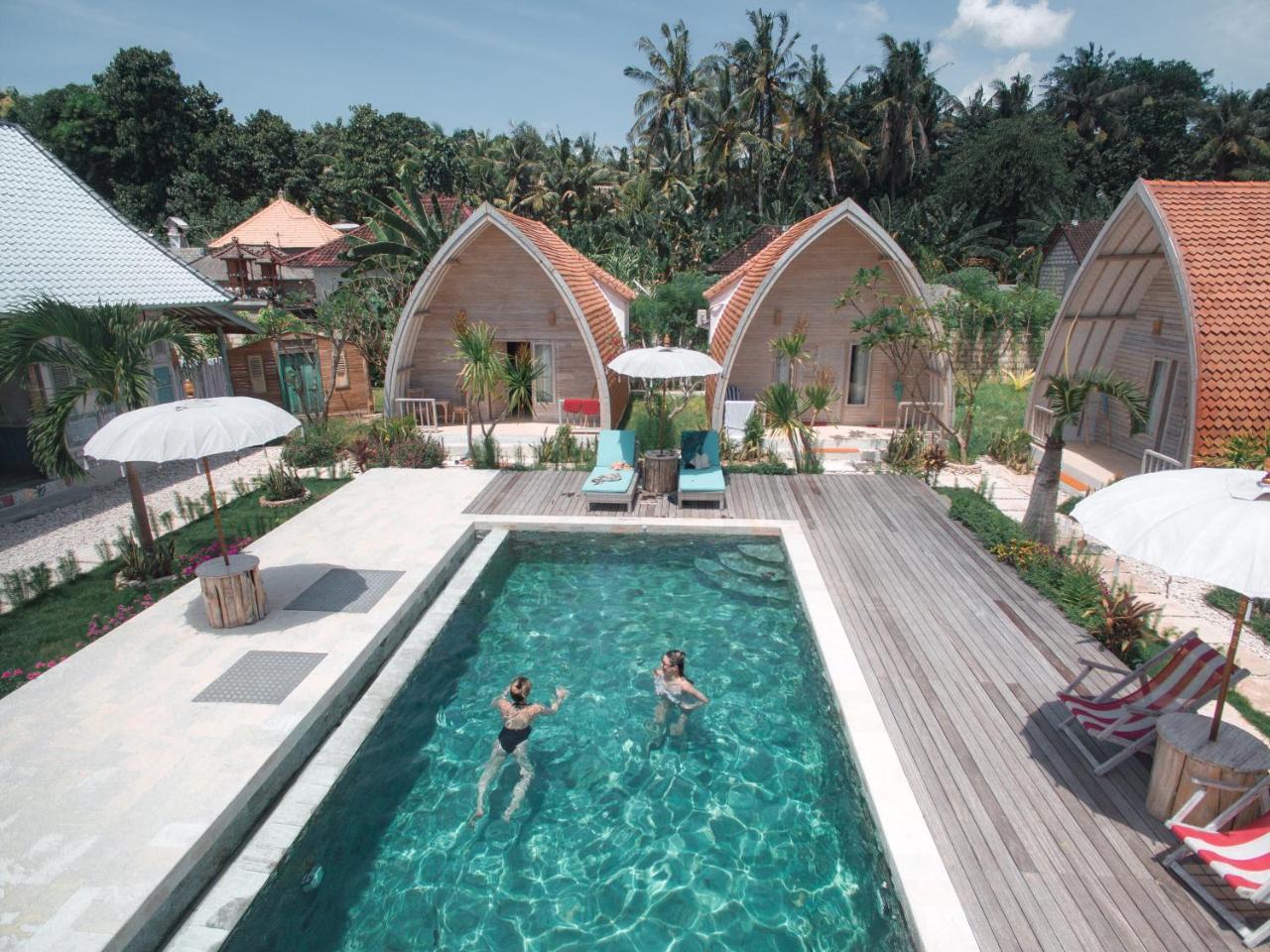 La Roja Bungalows Batununggul Exterior foto
